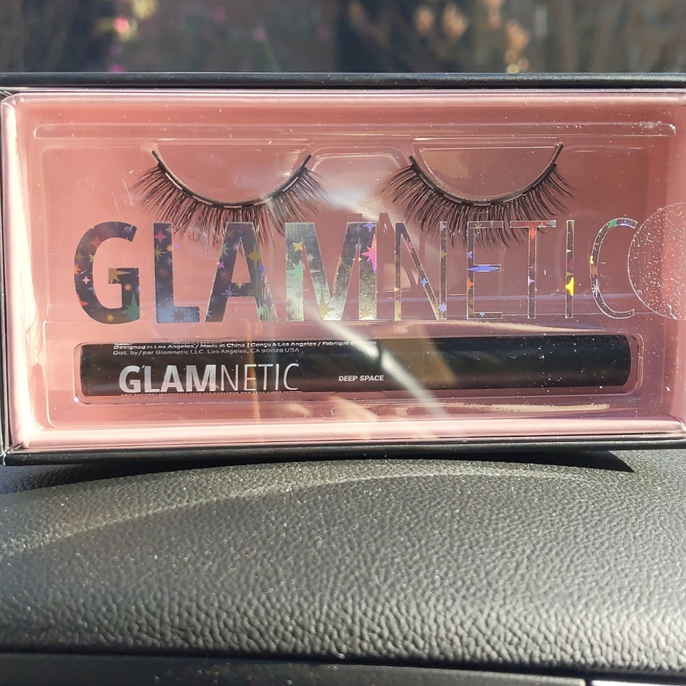 Glamnetic magnetic false lashes